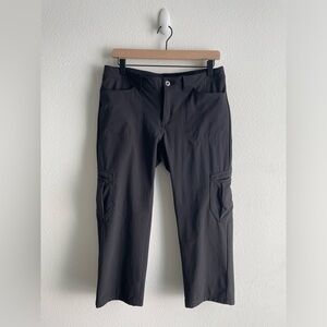 Patagonia hiking capris | women’s black athletic outdoor technical gear size 8